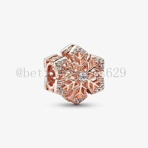 Pandora Festive Snowflake Charm